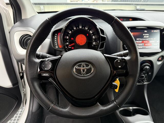Toyota AYGO 1.0 VVT-i x-play Camera/Apple/Android