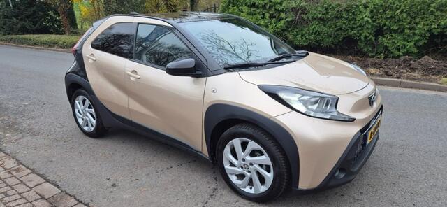 Toyota AYGO 1.0 VVT-i S-cvt First*automaat*apple*android*cruise*