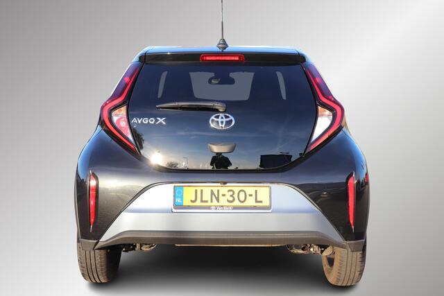 Toyota AYGO X 1.0 VVT-i MT Pulse Limited, Stoelverwarming, Lm velgen, Apple Carplay / Android Auto, Parkeercamera, Privacy Glass!
