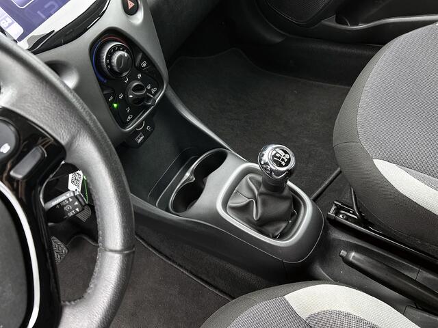 Toyota AYGO 1.0 VVT-i x-play