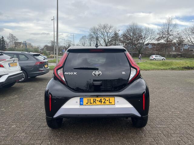 Toyota AYGO X 1.0 VVT-i S-CVT JBL Applecarplay/Android Auto Stoelverwarming Automaat Lmv Pdc Acamera Cruise Lane assist