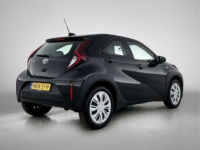 Toyota AYGO X 1.0 VVT-i MT Play