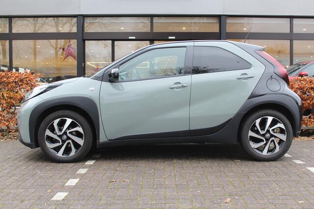 Toyota AYGO X 1.0 VVT-i MT Envy | Rijklaar | Stoelverw. | Apple/Android | Parkeersens. v+a | Keyless | Camera