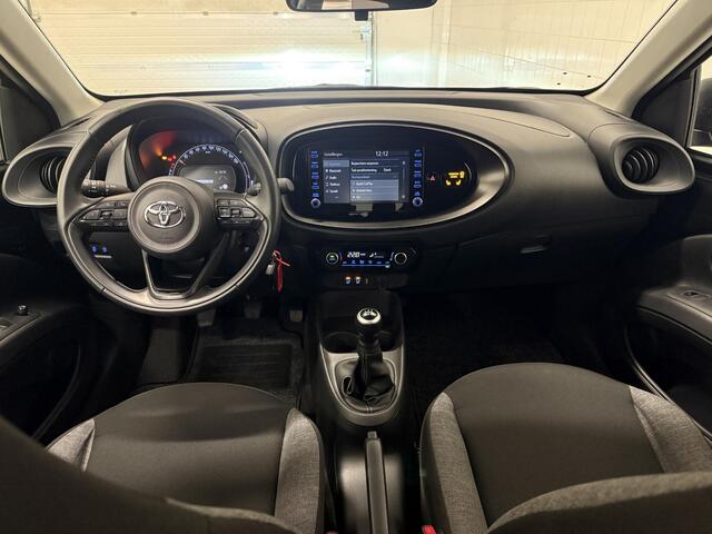 Toyota AYGO X 1.0 VVT Carplay / Stuur & Stoel Verwarming / 17 inch