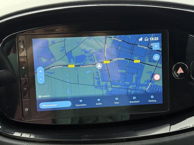 Toyota AYGO X 1.0 VVT-i S-CVT Envy **NAVIGATIE/ TREKHAAK/ STOELVERWARMING/ PARKEERSENSOREN**