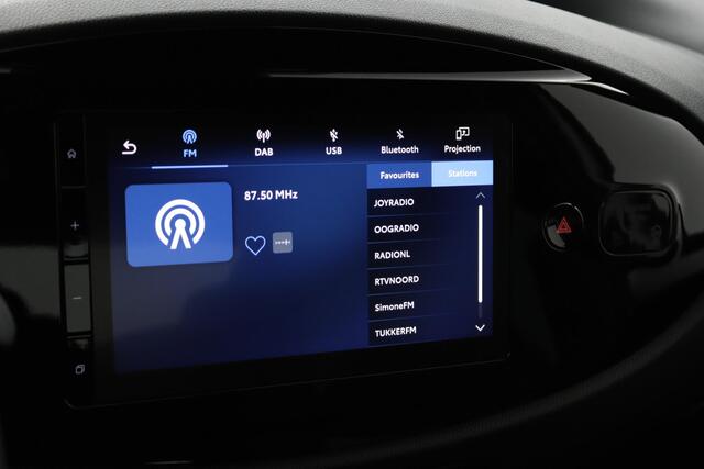 Toyota AYGO X Hybrid 115 play | Nieuw uit voorraad leverbaar! |