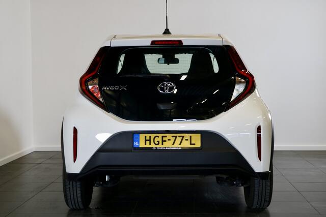 Toyota AYGO X 1.0 VVT-i MT Play | Apple Carplay | Achteruitrij camera | Android auto |