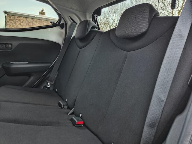 Toyota AYGO 1.0 VVT-i x-fun