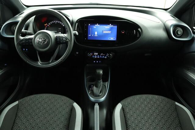 Toyota AYGO X 1.0 VVT-i S-CVT Envy | Adaptive Cruise Control | Achteruitrijcamera | Parkeersensoren | Apple Carplay | Android Auto | Cabriodak |