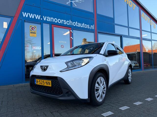 Toyota AYGO 1.0 VVT-I Play Navi Carplay Camera Led 5-Deurs Airco