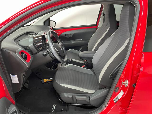 Toyota AYGO 1.0 VVT-i x-joy Automaat 1e eig dealer onderhouden Apple carplay