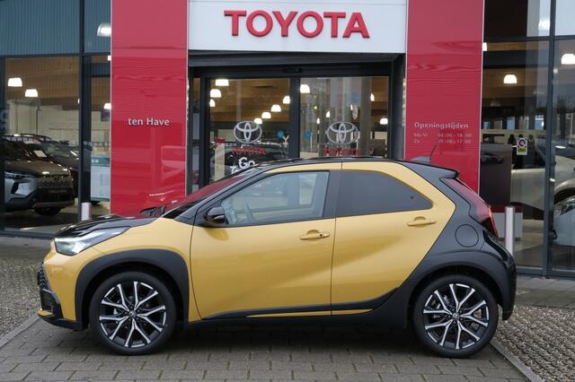 Toyota AYGO Hybrid 115 GR Sport | JBL Premium Sound System | Apple Carplay /