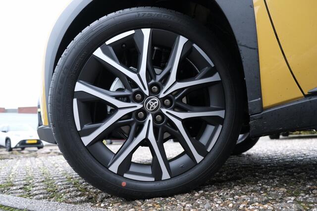 Toyota AYGO Hybrid 115 GR Sport | JBL Premium Sound System | Apple Carplay /