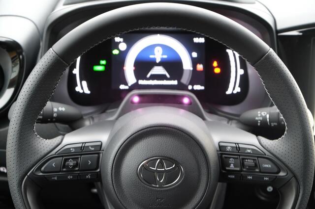 Toyota AYGO Hybrid 115 GR Sport | JBL Premium Sound System | Apple Carplay /