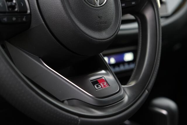 Toyota AYGO Hybrid 115 GR Sport | JBL Premium Sound System | Apple Carplay /