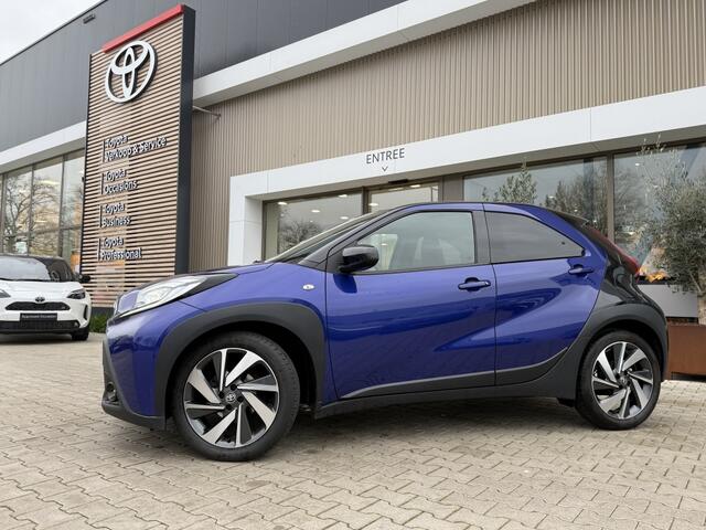 Toyota AYGO 1.0 VVT-i MT Envy | JBL | Bi-Tone | Navi