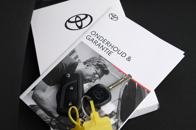 Toyota AYGO X 1.0 VVT-i MT 72PK Play | Apple CarPlay® & Android Auto(TM) | Airco