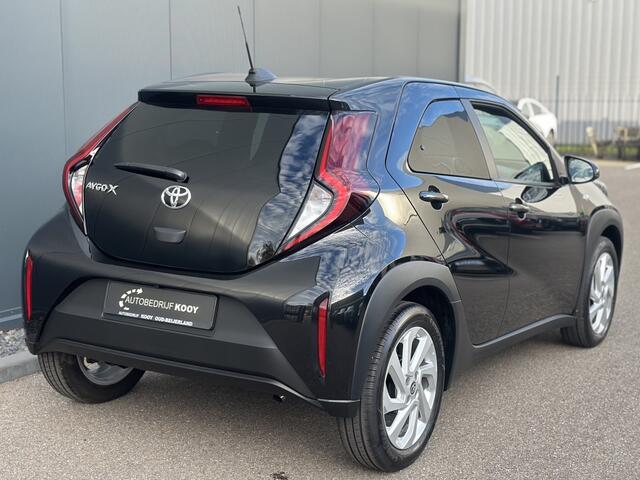 Toyota AYGO X 1.0 VVT-i MT First / Carplay / Camera / Stoelverwarming