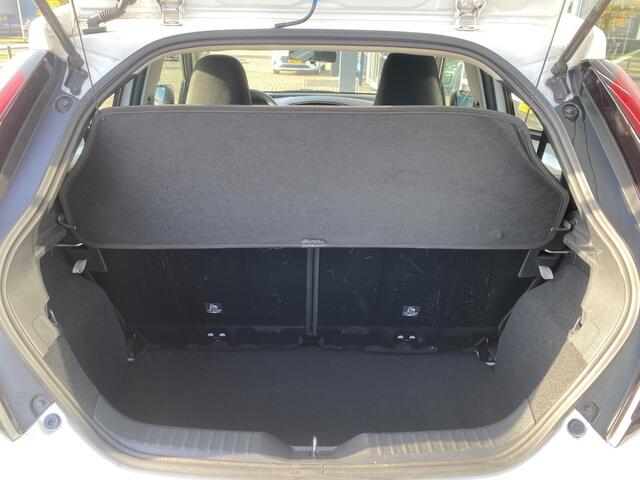 Toyota AYGO X 1.0 VVT-i MT Play