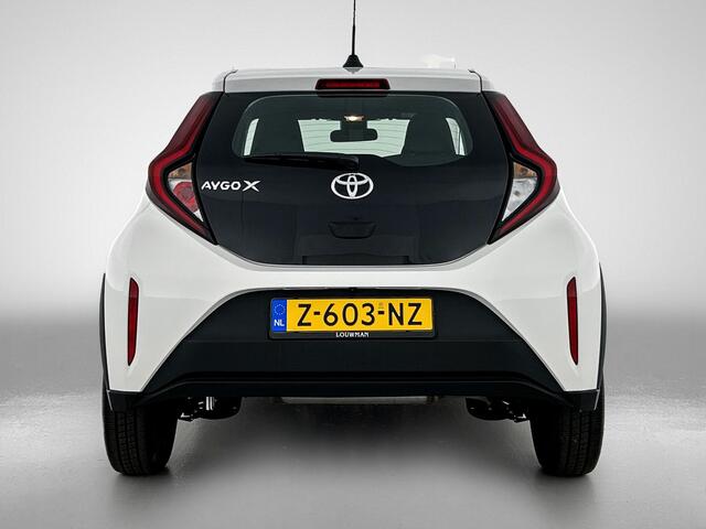 Toyota AYGO X 1.0 VVT-i MT Play