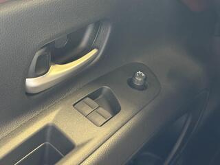 toyota-aygo-x-hybrid-115-pulse-**ni