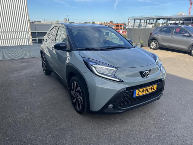 Toyota AYGO X 1.0 VVT-i MT Pulse 1e eign. NL-auto, BTW-auto, LED, Navigatie, Achteruitrijcamera, LMV, Smart Key