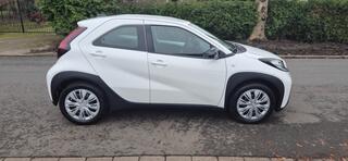 toyota-aygo-1.0-vvt-i-mt-play*camer