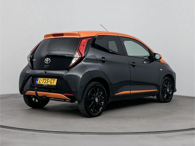 Toyota AYGO 1.0 VVT-i x-JBL | NL-Auto | Dealeronderhouden | Apple Carplay/Android Auto | LM-Velgen |