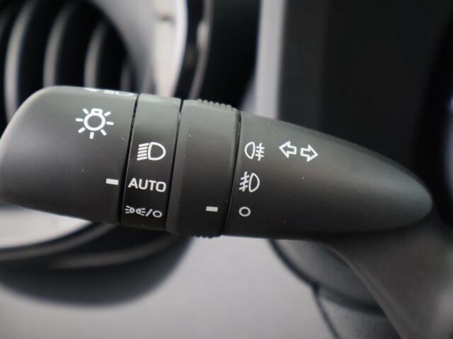 Toyota AYGO X Hybrid 115 GR Sport | JBL Audio | Parkeer Sensoren Voor en Achter | Voorstoelen Verwarmd |