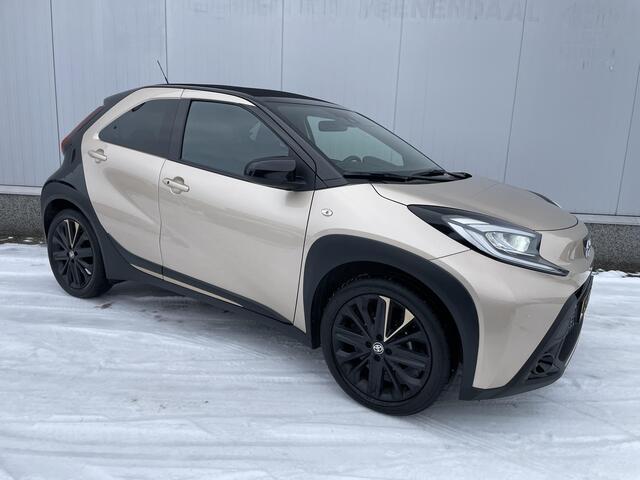 Toyota AYGO X 1.0 VVT-i S-CVT Premium / Schuifdak / JBL Audio / Stoelverwarming / Navigatie / Camera / Keyless Entry / 1ste eigenaarsauto.