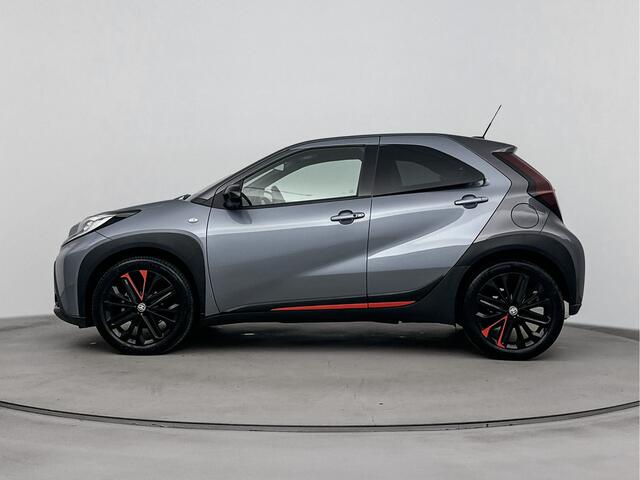 Toyota AYGO X 1.0 VVT-i S-CVT Premium Limited | Parkeersensoren V+A | Apple Carplay / Android Auto | Stoelverwarming |