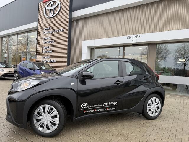 Toyota AYGO X 1.0 VVT-i MT Play