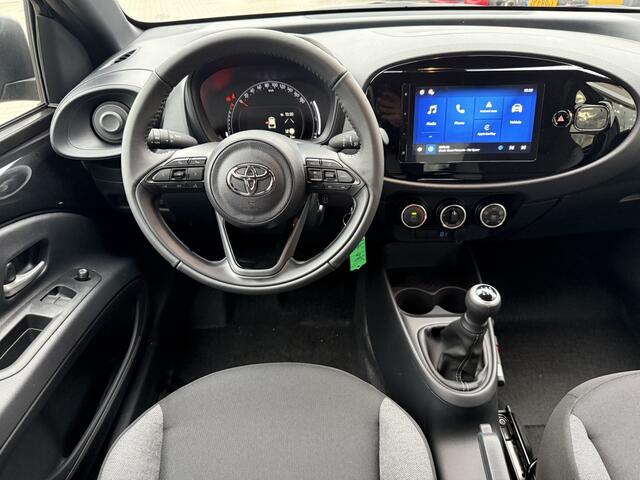 Toyota AYGO X 1.0 VVT-i MT Play