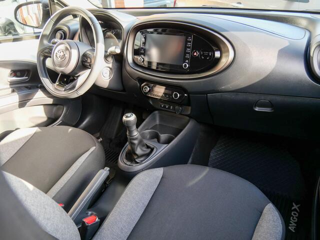 Toyota AYGO X 1.0 VVT-i MT first | CAMERA | CARPLAY | CRUISE CONTROL |