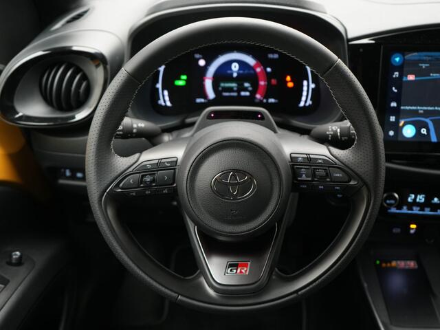 Toyota AYGO X Hybrid 115 GR Sport | Apple Carplay & Android Auto | Parkeercamera | * | Direct leverbaar |