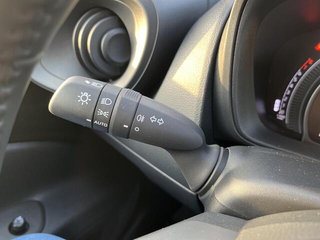 Toyota AYGO X 1.0 VVT-i S-CVT Play | All-in prijs | Automaat | Apple/android auto