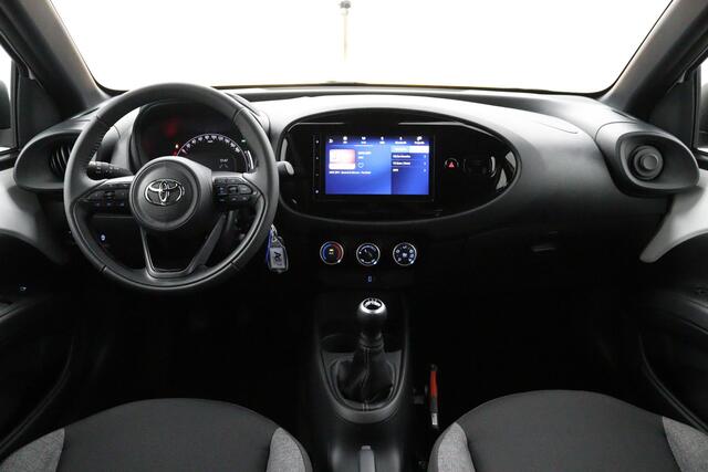 Toyota AYGO X 1.0 VVT-i MT Play | Apple Carplay & Android Auto | Adaptieve Cruise control | Airco |