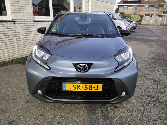 Toyota AYGO X 1.0 VVT-i MT Pulse two tone