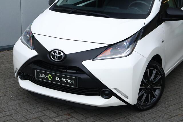 Toyota AYGO 1.0 VVT-i x-fun