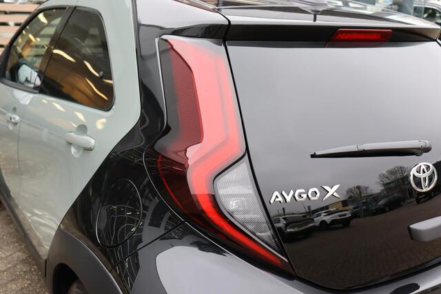 Toyota AYGO X Hybrid 115 Pulse , Easy Pack , Nieuw en direct leverbaar met ¤500 voordeel