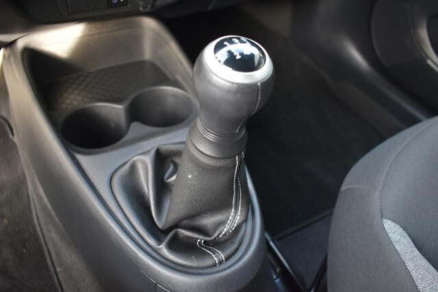 Toyota AYGO X 1.0 VVT-i MT Play | Parkeerhulp camera | Cruise control |