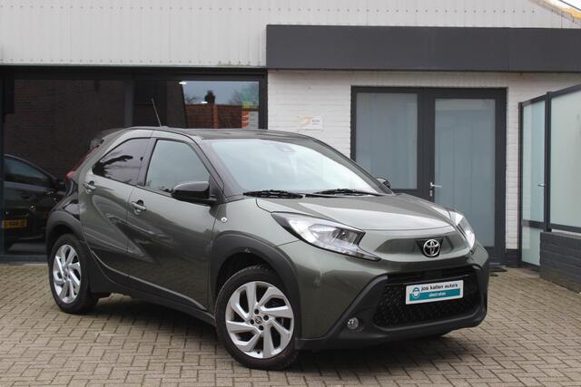 Toyota AYGO X 1.0 VVT-i MT Pulse Bi Tone, Adap Cruise, Lane Assist, Winter Pack, Camera, All Season.