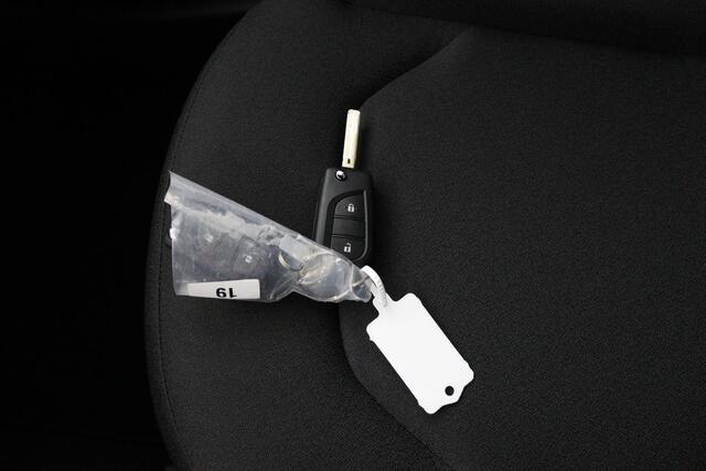 Toyota AYGO X Hybrid 115 play | Nieuw uit voorraad leverbaar |