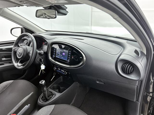 Toyota AYGO X 1.0 VVT-i MT first | Dealeronderhouden | Achteruitrijcamera | 1e Eigenaar |