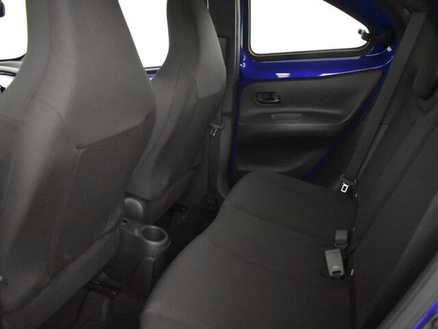 Toyota AYGO X 1.0 VVT-i S-CVT Play