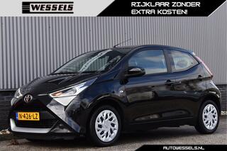 toyota-aygo-1.0-vvt-i-x-play-camera