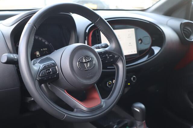 Toyota AYGO X 1.0 VVT-i S-CVT Envy Automaat Keyless | Camera | 18 inch