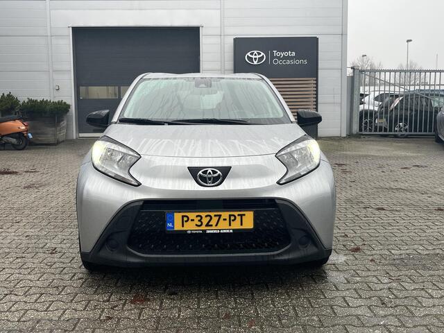 Toyota AYGO X 1.0 VVT-i S-CVT Play