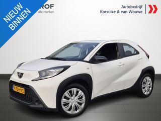 toyota-aygo-x-1.0-vvt-i-s-cvt-play-