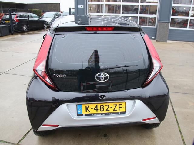 Toyota AYGO 1.0 VVT-i x-play Sparco Camera-Carplay, NL-auto, 1e Eigenaar Prijspakker!